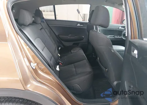 2017 Kia Sportage Lx z USA, uszkodzony, nr VIN KNDPM3AC7H7077402